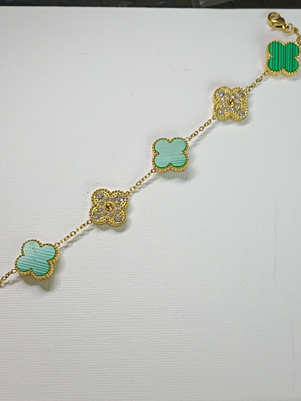 New Gold Crystal Clover Link Bracelet - Women Jewelry 🚨